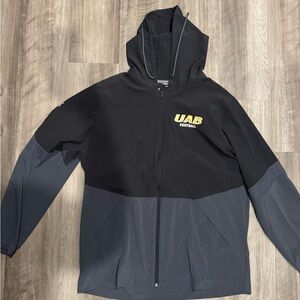 Under Armour Men's Black and Gray Windbreaker